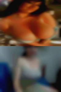 celinkoLabreche, huge tits